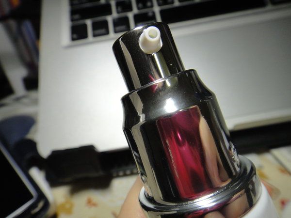 女人 知己 試用 大隊 CENLIS 聖黎詩 淨白 無瑕 精華液 醫美級 保養 chialo