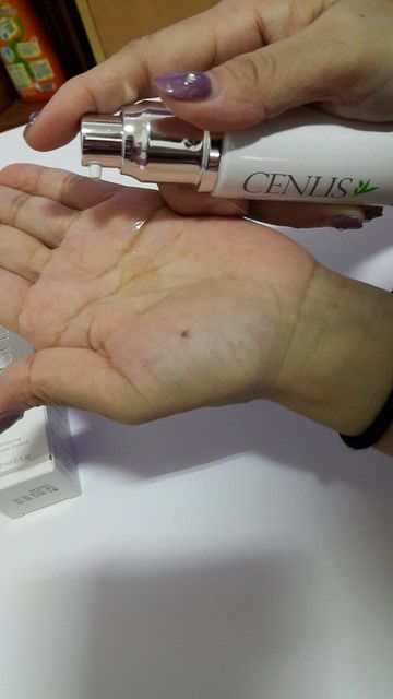  CENLIS聖黎詩淨白無瑕精華液