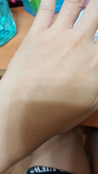  CENLIS聖黎詩淨白無瑕精華液