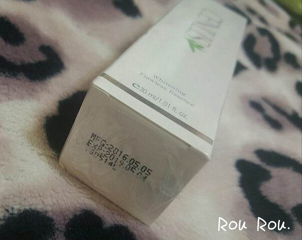  CENLIS聖黎詩淨白無瑕精華液