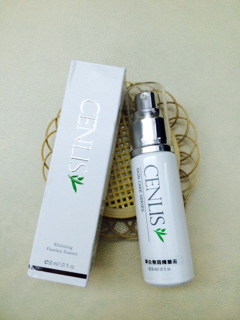  CENLIS聖黎詩淨白無瑕精華液