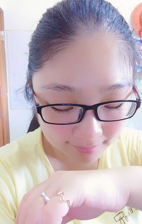  CENLIS聖黎詩淨白無瑕精華液