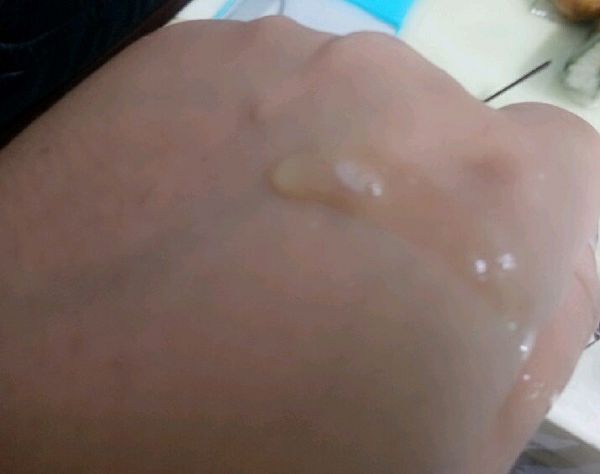  CENLIS聖黎詩淨白無瑕精華液