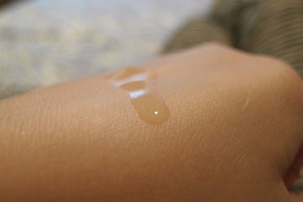  CENLIS聖黎詩淨白無瑕精華液