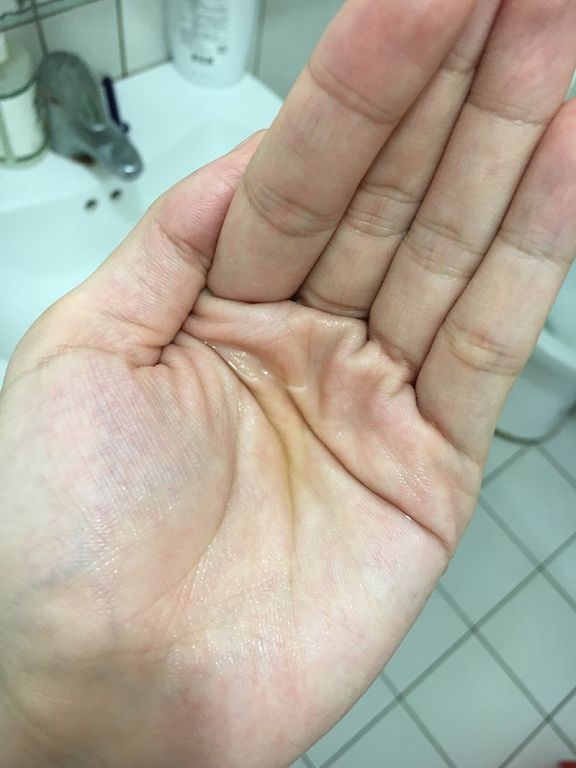  CENLIS聖黎詩淨白無瑕精華液