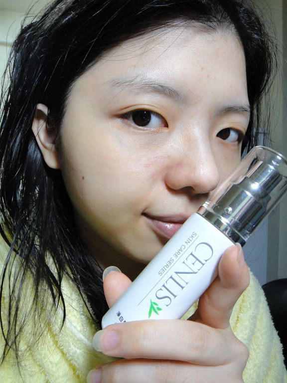 女人 知己 試用 大隊 CENLIS 聖黎詩 淨白 無瑕 精華液 醫美級 保養 chialo