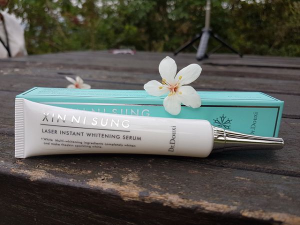 朵璽XIN NI SUNG激光瞬效美白精華