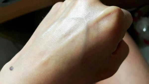 朵璽XIN NI SUNG激光瞬效美白精華