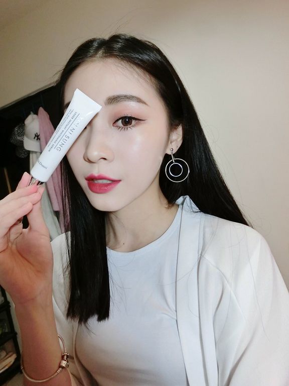 朵璽XIN NI SUNG激光瞬效美白精華