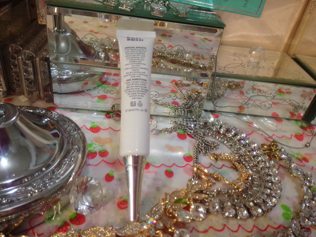 朵璽XIN NI SUNG激光瞬效美白精華