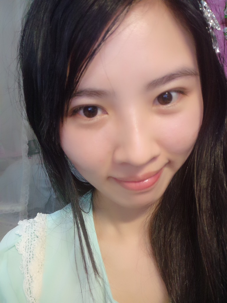 朵璽XIN NI SUNG激光瞬效美白精華